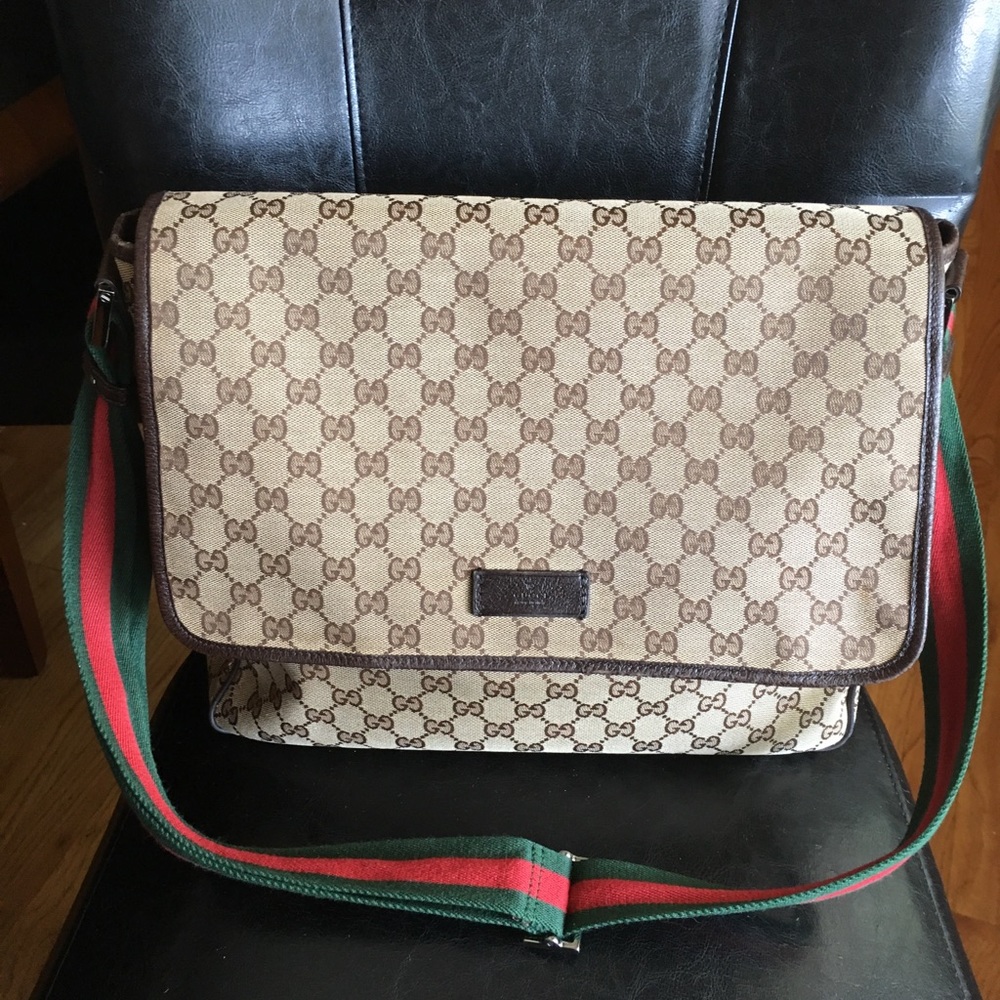 Authentic Gucci Messenger Bag